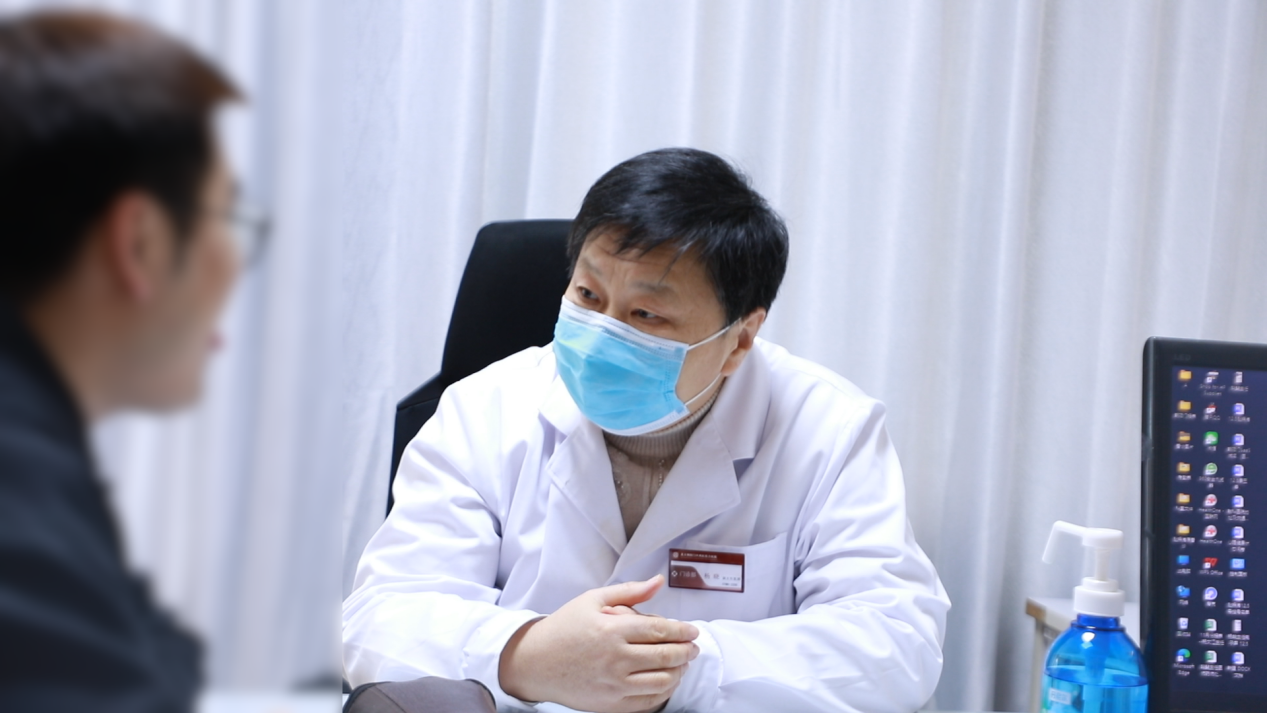 四十年中西结合探索，精神科专家杨晓以舌诊破解抑郁诊疗困局