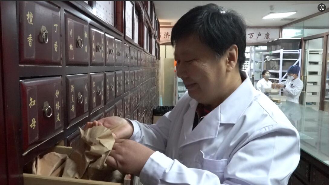 中西结合破抑郁困局，精神科专家杨晓四十载守护千万抑郁患者