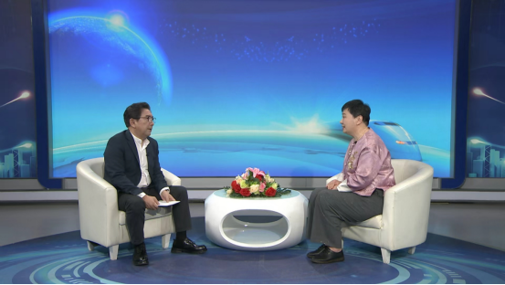 央视名嘴水均益对话精神专家杨晓：破除三大误区，精神心理疾病治疗需 “科学破冰”